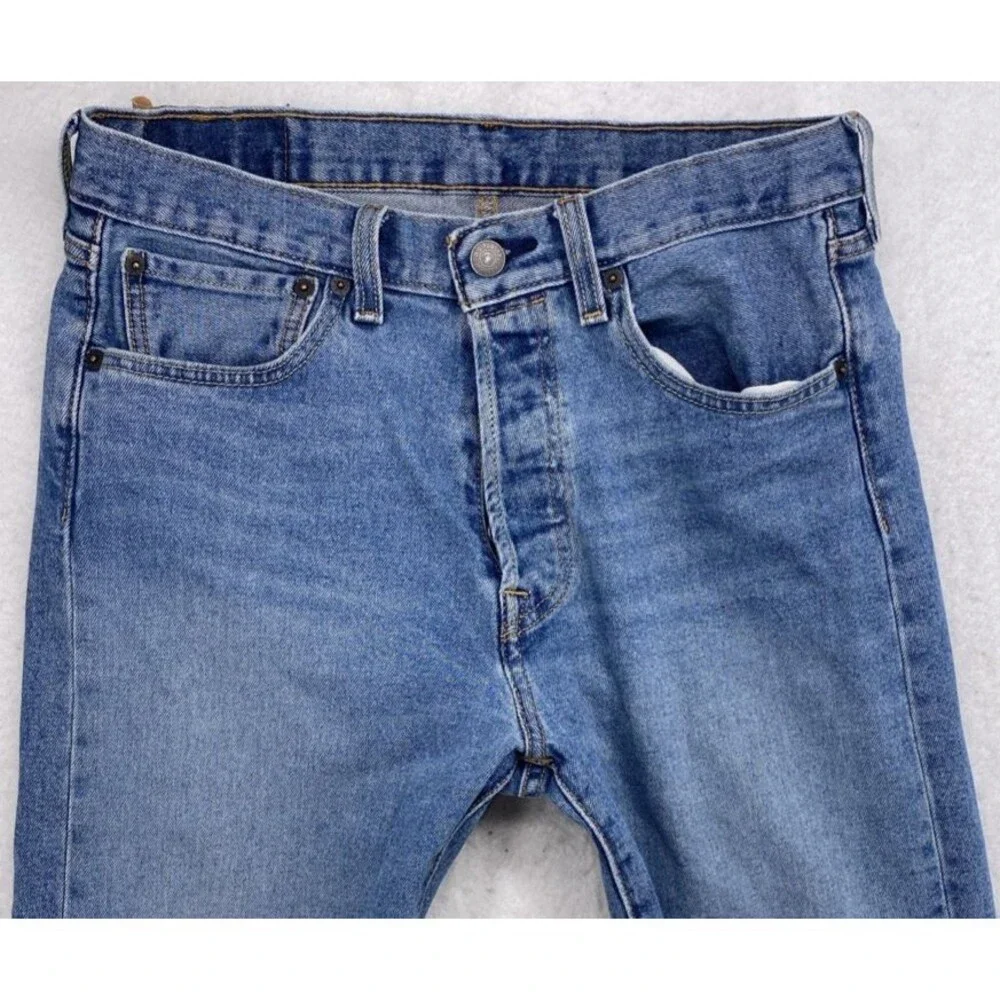 Levi's 501 Jeans Men's W31 L30 Blue Denim Button Fly Straight Leg Classic